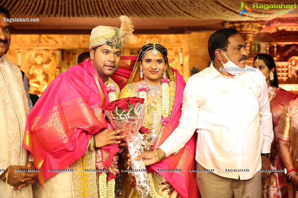 Sri Kondala Sudhakar Reddy's Son Nipun's Wedding With Telangana Whip Sri T Bhanu Prasad Rao Daughter Shriya