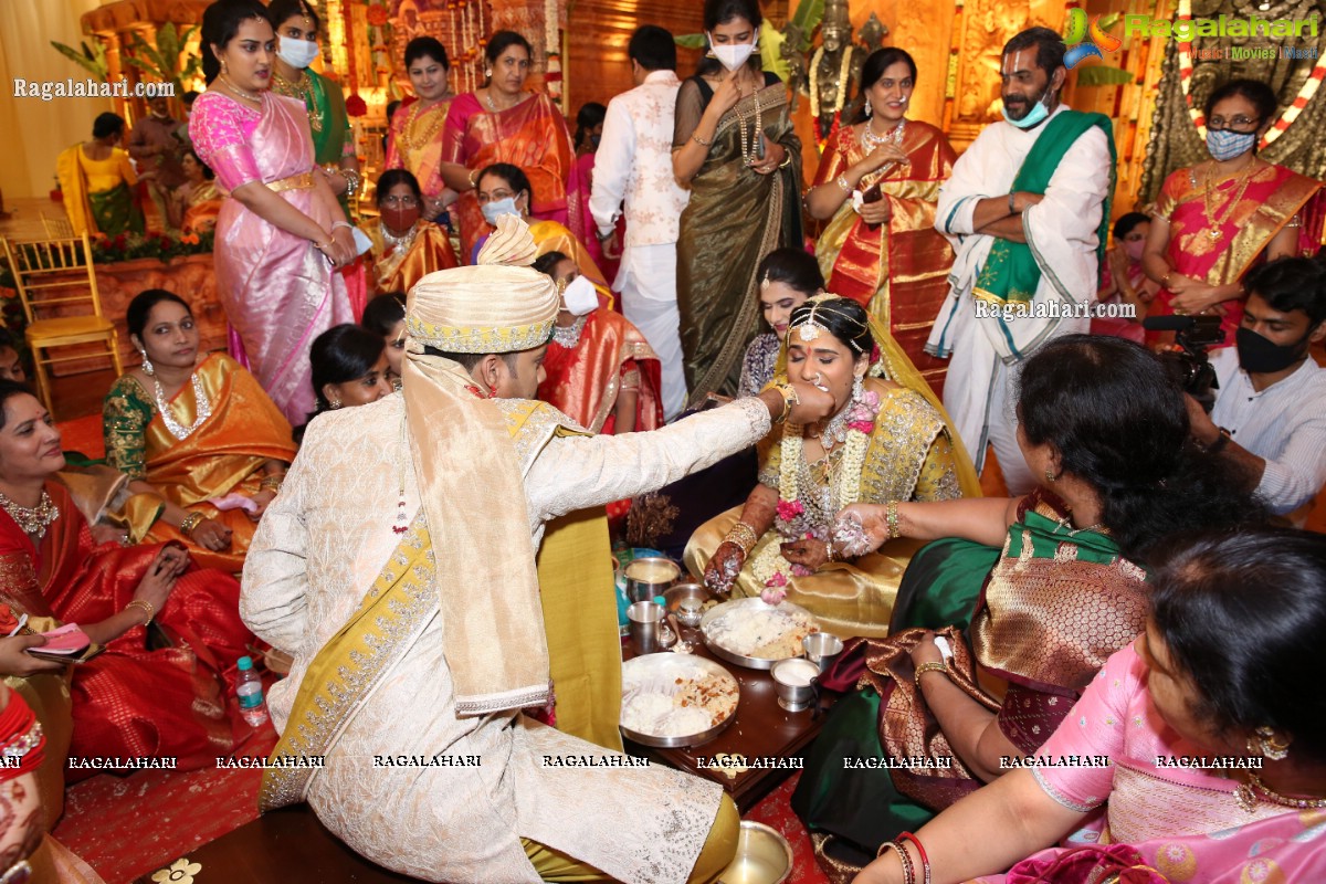 Sri Kondala Sudhakar Reddy's Son Nipun's Wedding With Telangana Whip Sri T Bhanu Prasad Rao Daughter Shriya