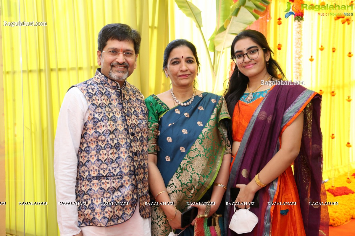 Sri Kondala Sudhakar Reddy's Son Nipun's Wedding With Telangana Whip Sri T Bhanu Prasad Rao Daughter Shriya