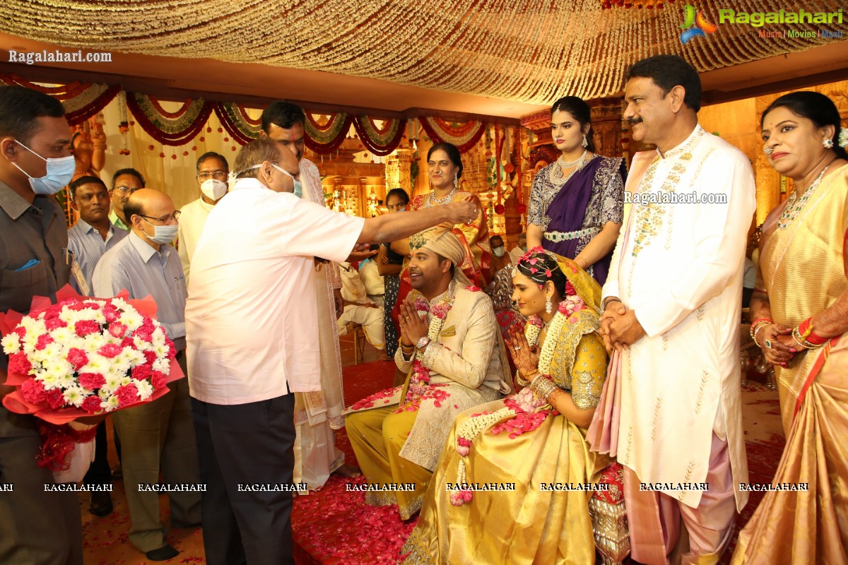 Sri Kondala Sudhakar Reddy's Son Nipun's Wedding With Telangana Whip Sri T Bhanu Prasad Rao Daughter Shriya