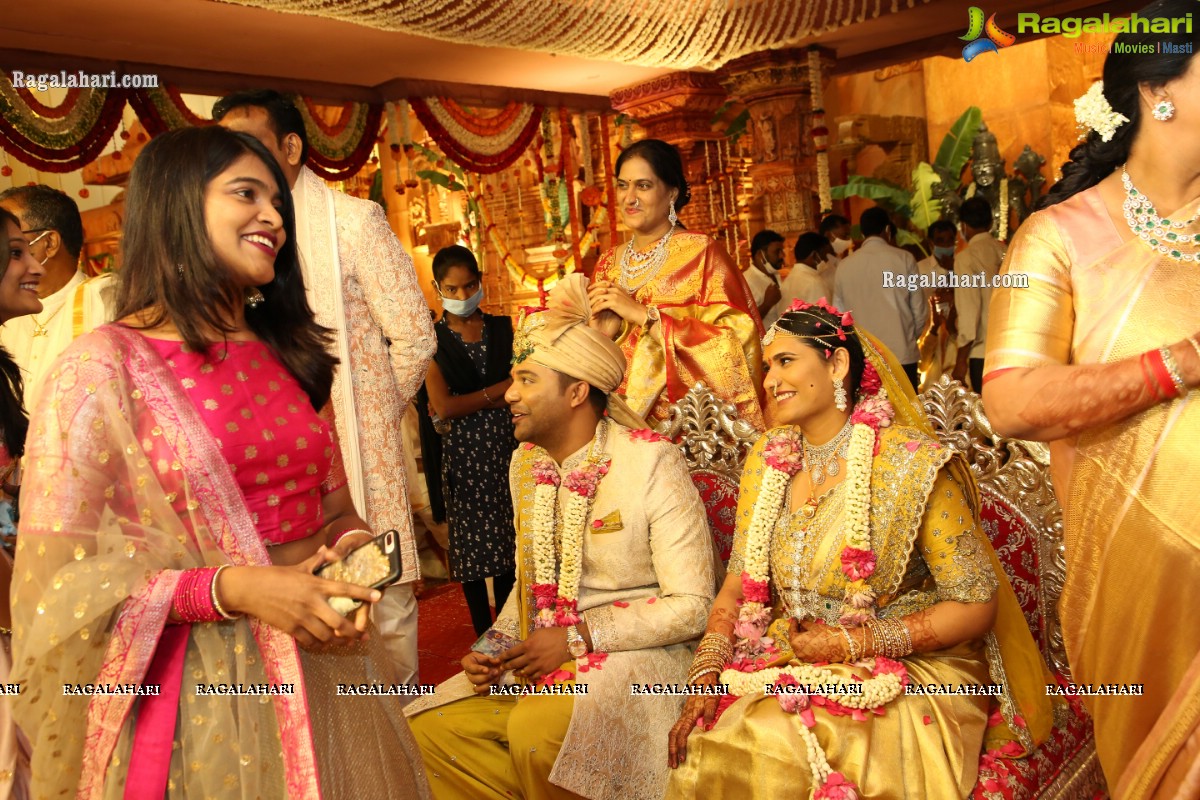 Sri Kondala Sudhakar Reddy's Son Nipun's Wedding With Telangana Whip Sri T Bhanu Prasad Rao Daughter Shriya