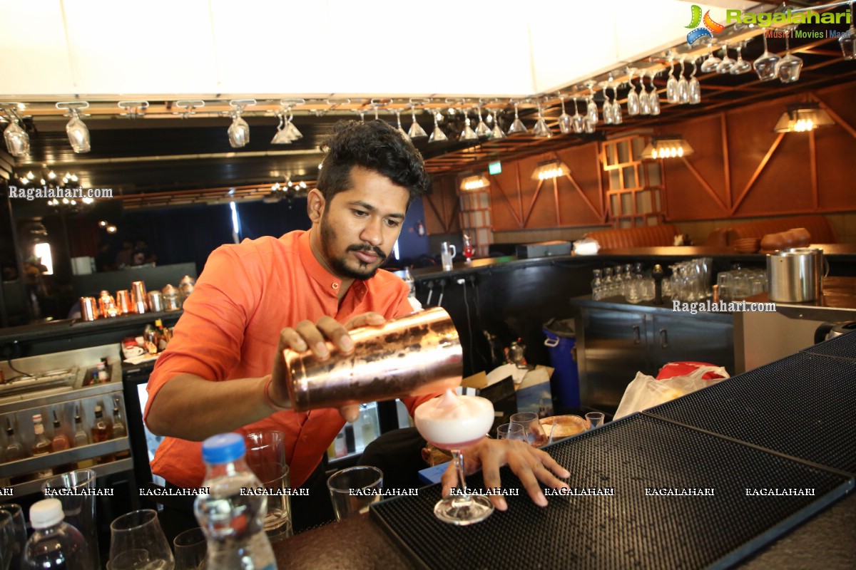 POSHNOSH Lounge & Bar Pre-Launch at Jubilee Hills