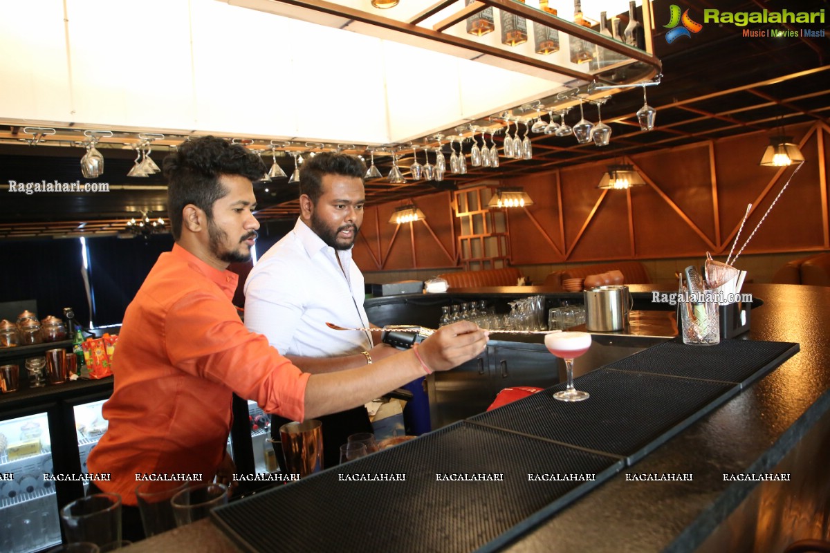 POSHNOSH Lounge & Bar Pre-Launch at Jubilee Hills