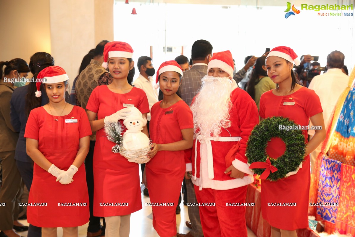 Radisson Pochampalli Christmas Tree - Lighting the Lamp