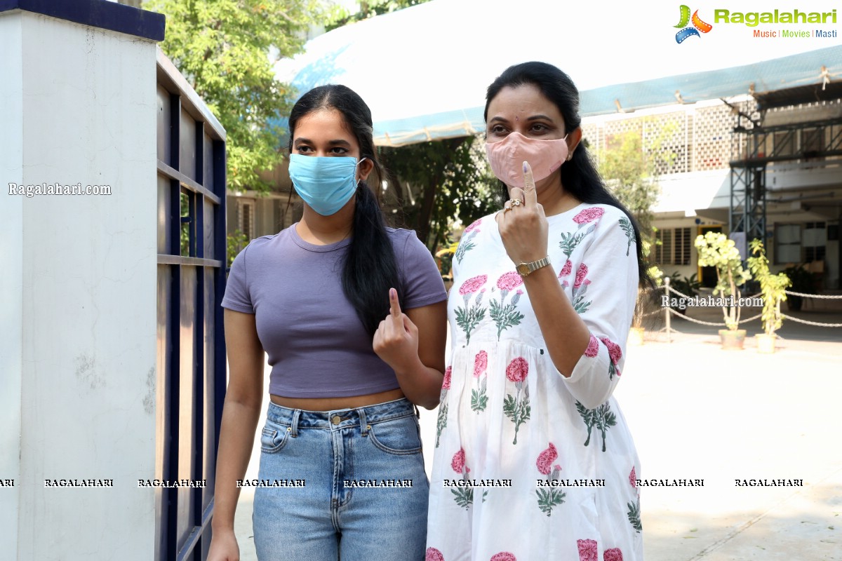 Vijay Deverakonda And Other Tollywood Celebs Cast Vote at FNCC, Hyderabad