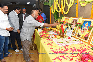 Dil To Pagal Hai Movie Opening Pooja Ceremony