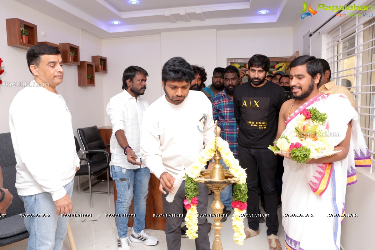 F3 Salon Launch in The Presence of Dil Raju, Anil Ravipudi, Gopichand Malineni