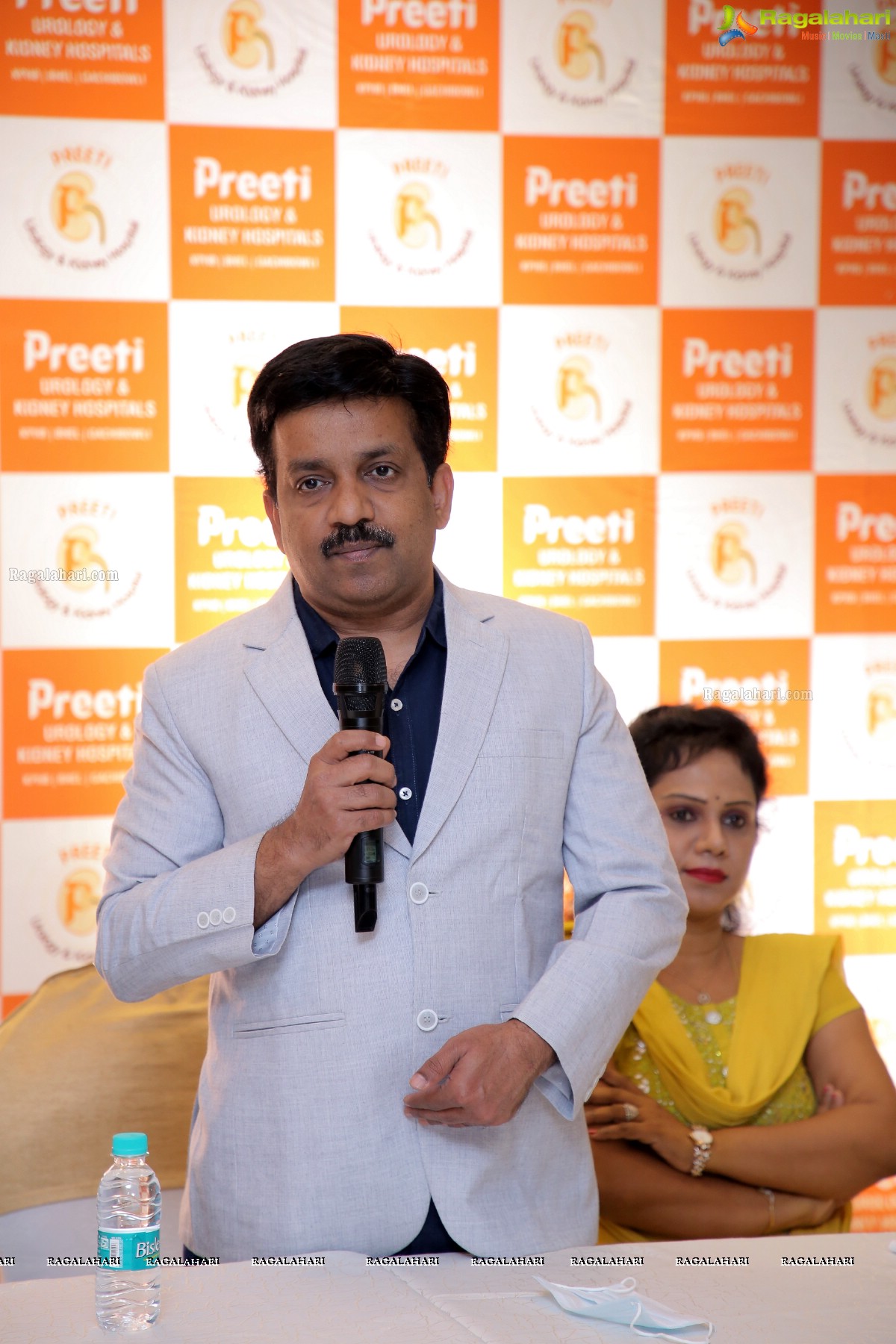 Preeti Urology & Kidney Hospital Doctors Press Meet