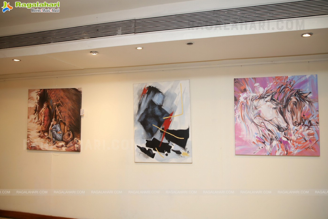 Art Emporio 'Glitz' - A Charity Art Exhibition at Muse Art Gallery
