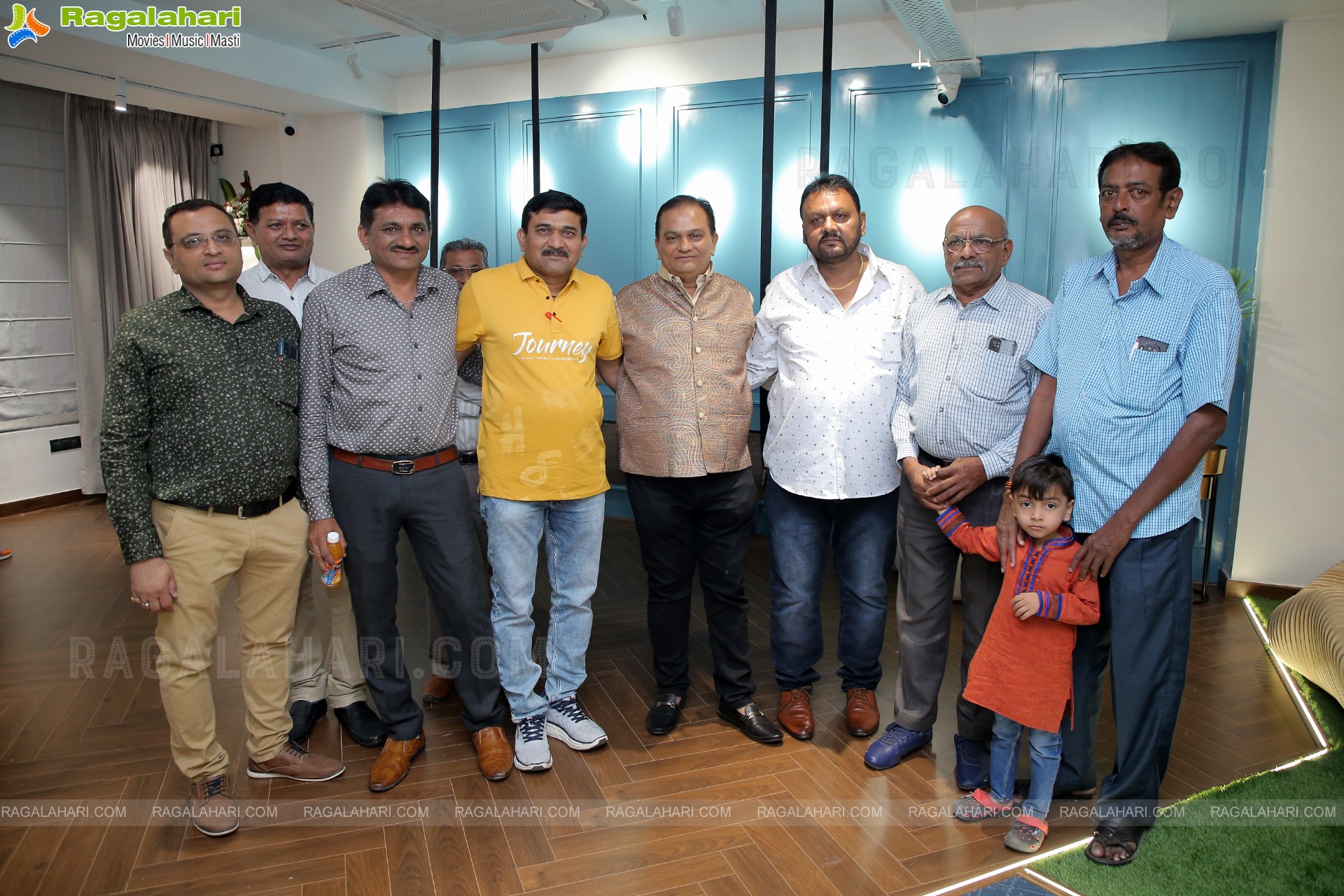 Tollywood Actor VJ Sunny inaugurated the Vraj Décor Store at Banjara Hills