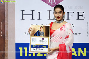 Hamida Khatoon Launches Hilife Fashion Showcase Poster