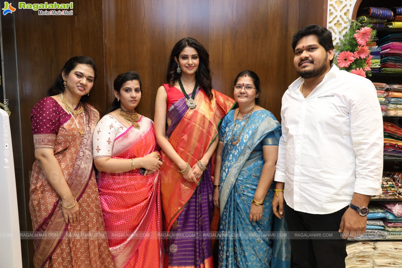 Grand Launch of White House Store from Mangalagiri Chillapalli Handlooms