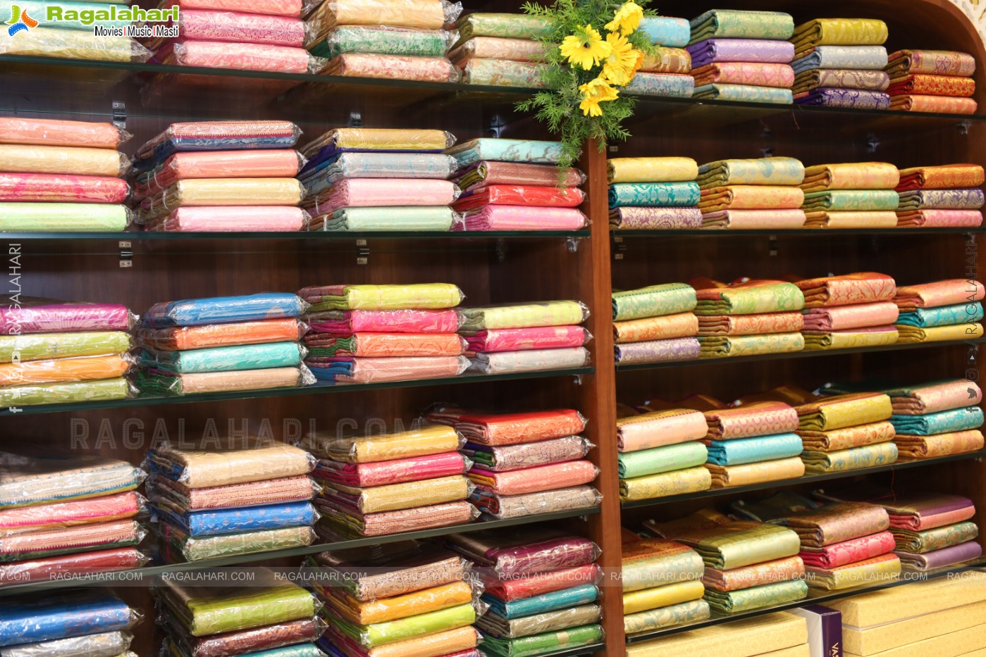 Grand Launch of White House Store from Mangalagiri Chillapalli Handlooms