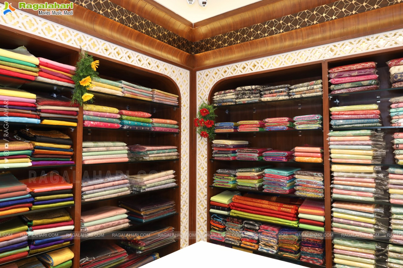 Grand Launch of White House Store from Mangalagiri Chillapalli Handlooms