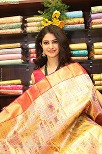 Manasa Varanasi Inaugurates White House Store