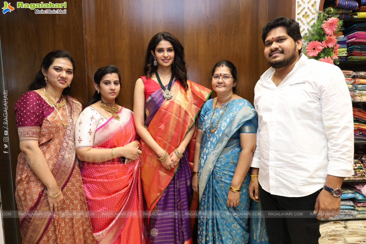 Grand Launch of White House Store from Mangalagiri Chillapalli Handlooms