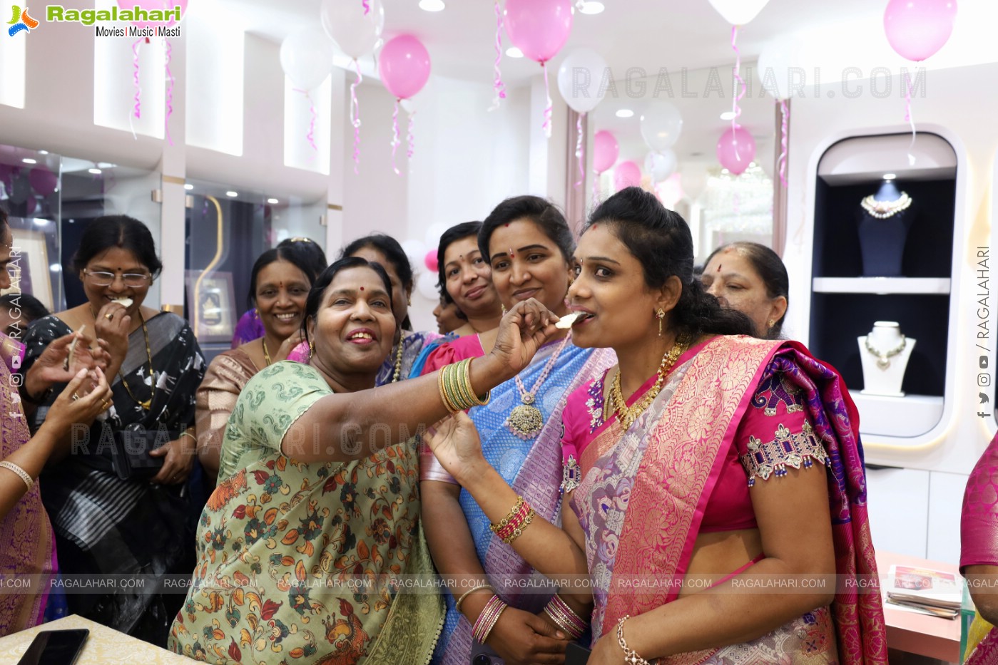 Swarnmala Jewellers New Year Celebrations, Hyderabad