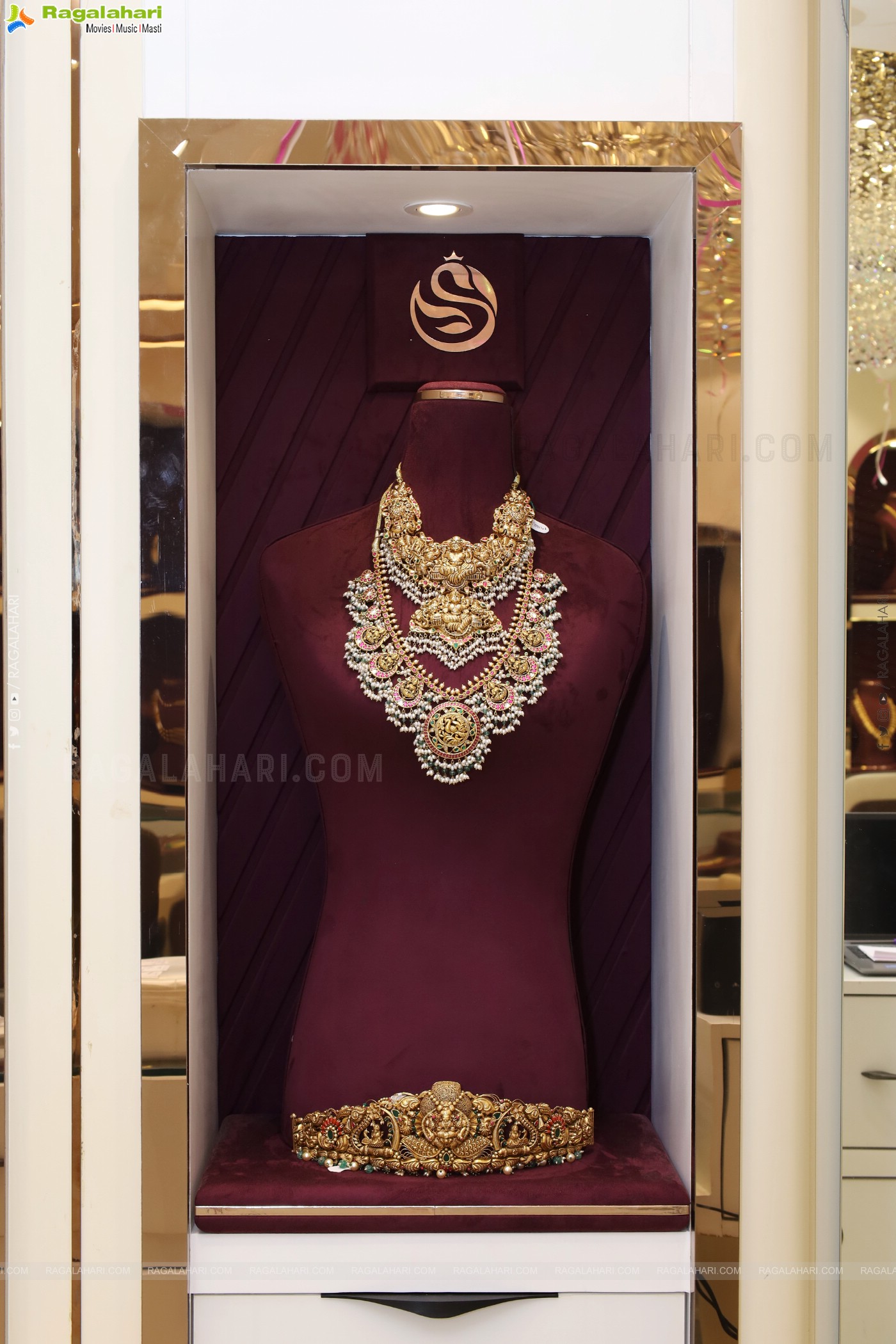 Swarnmala Jewellers New Year Celebrations, Hyderabad