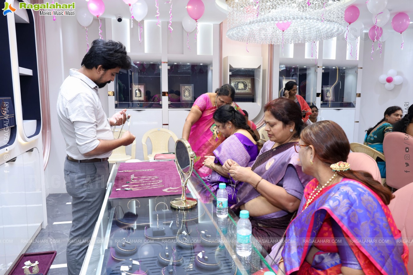 Swarnmala Jewellers New Year Celebrations, Hyderabad