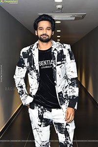 3 Roses Season 2 Pre Release Event