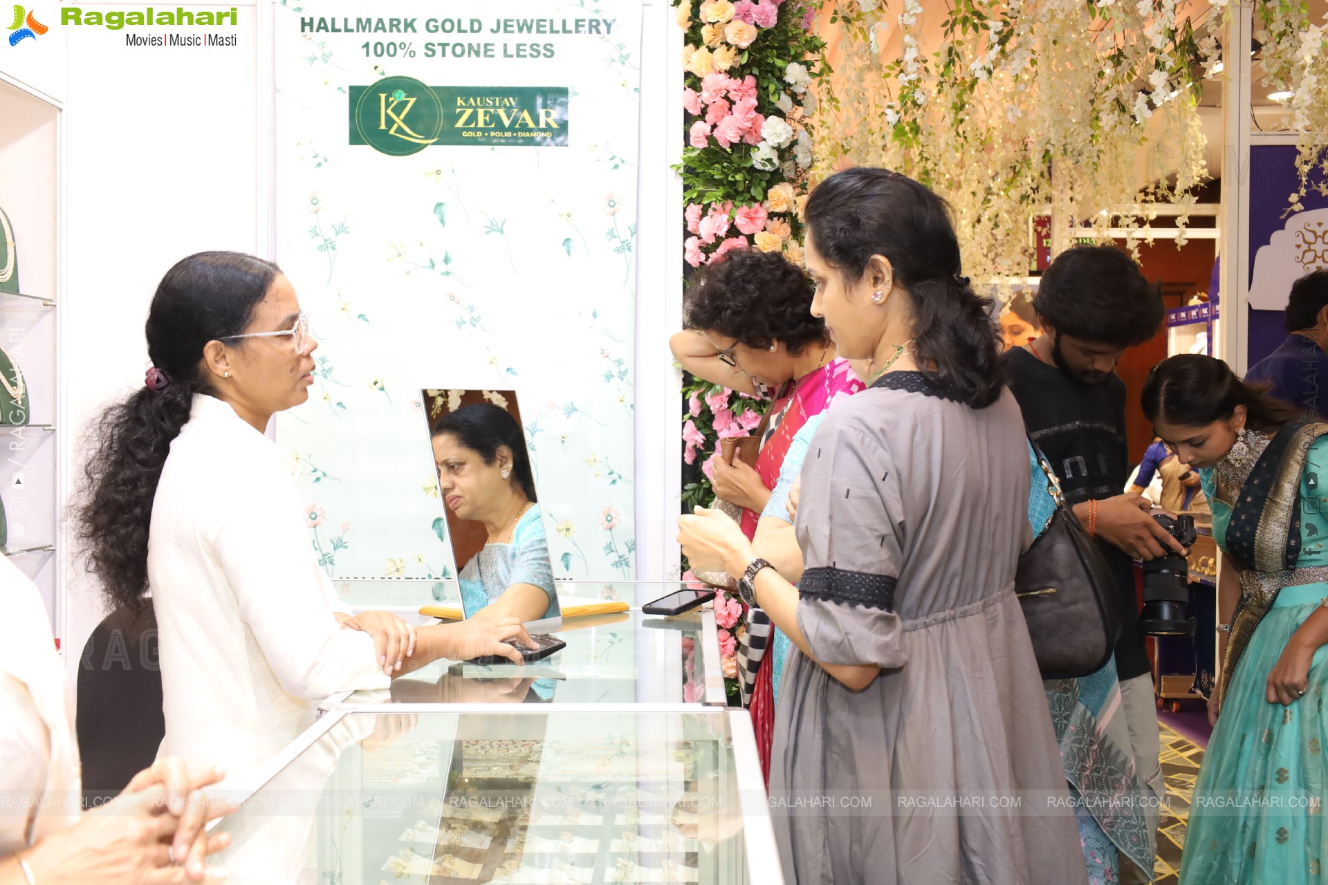 Grand Launch of Hi Life Jewels Exhibition at HICC-Novotel, Hyderabad