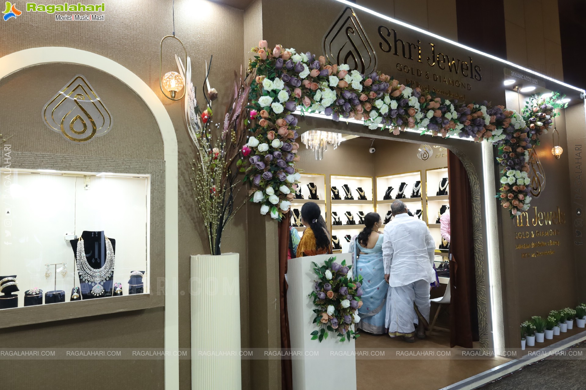 Grand Launch of Hi Life Jewels Exhibition at HICC-Novotel, Hyderabad