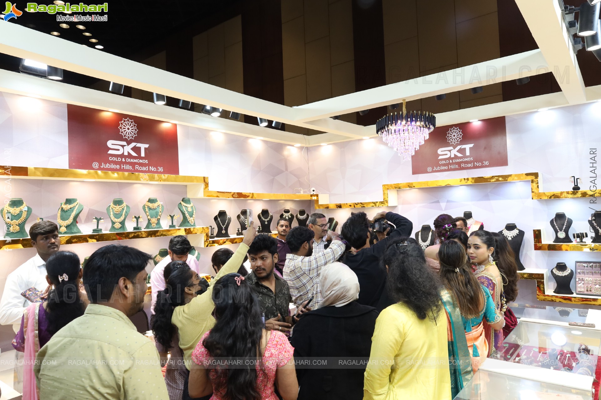 Grand Launch of Hi Life Jewels Exhibition at HICC-Novotel, Hyderabad