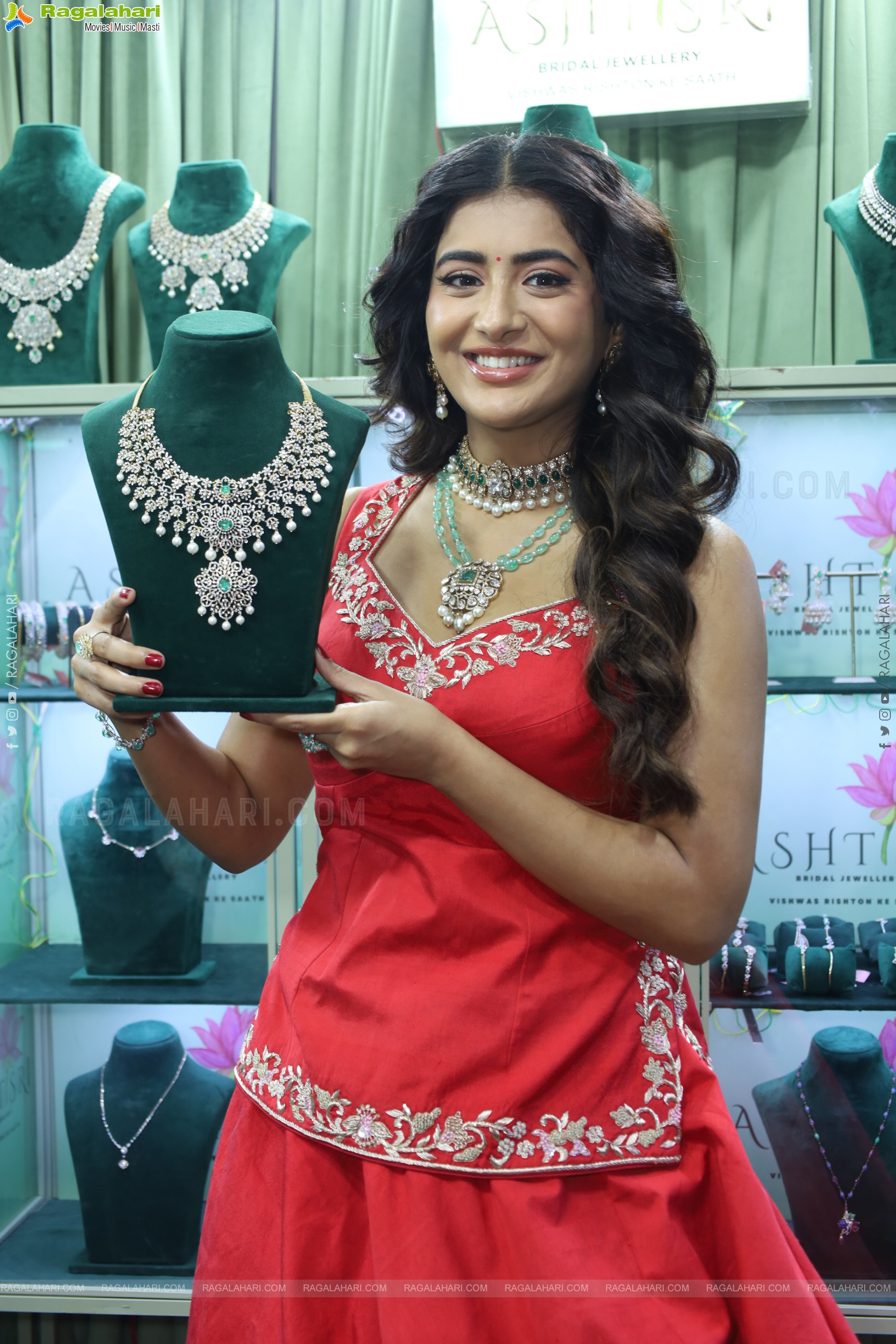 Hi Life Exhibition: December Special - New Year Fashions & Festive Edition Launch