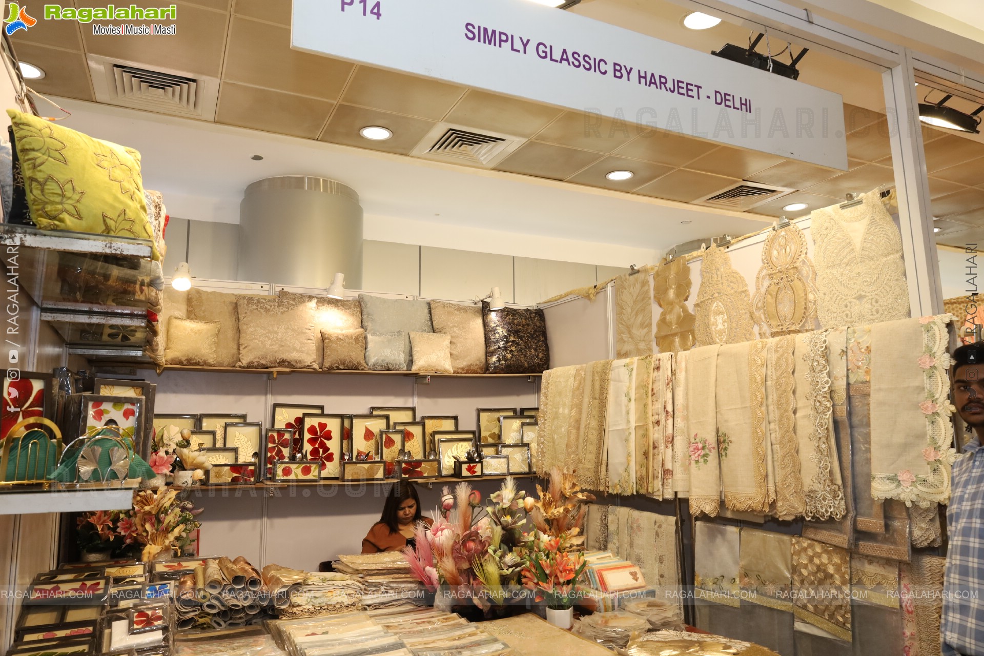 Hi Life Exhibition: December Special - New Year Fashions & Festive Edition Launch