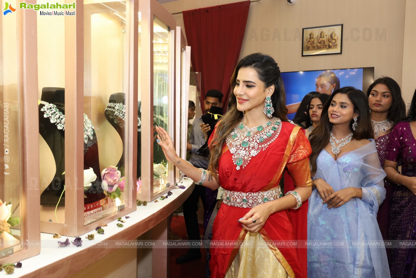 Hi Life Jewels Grand Launch Event at Novotel, Vijayawada