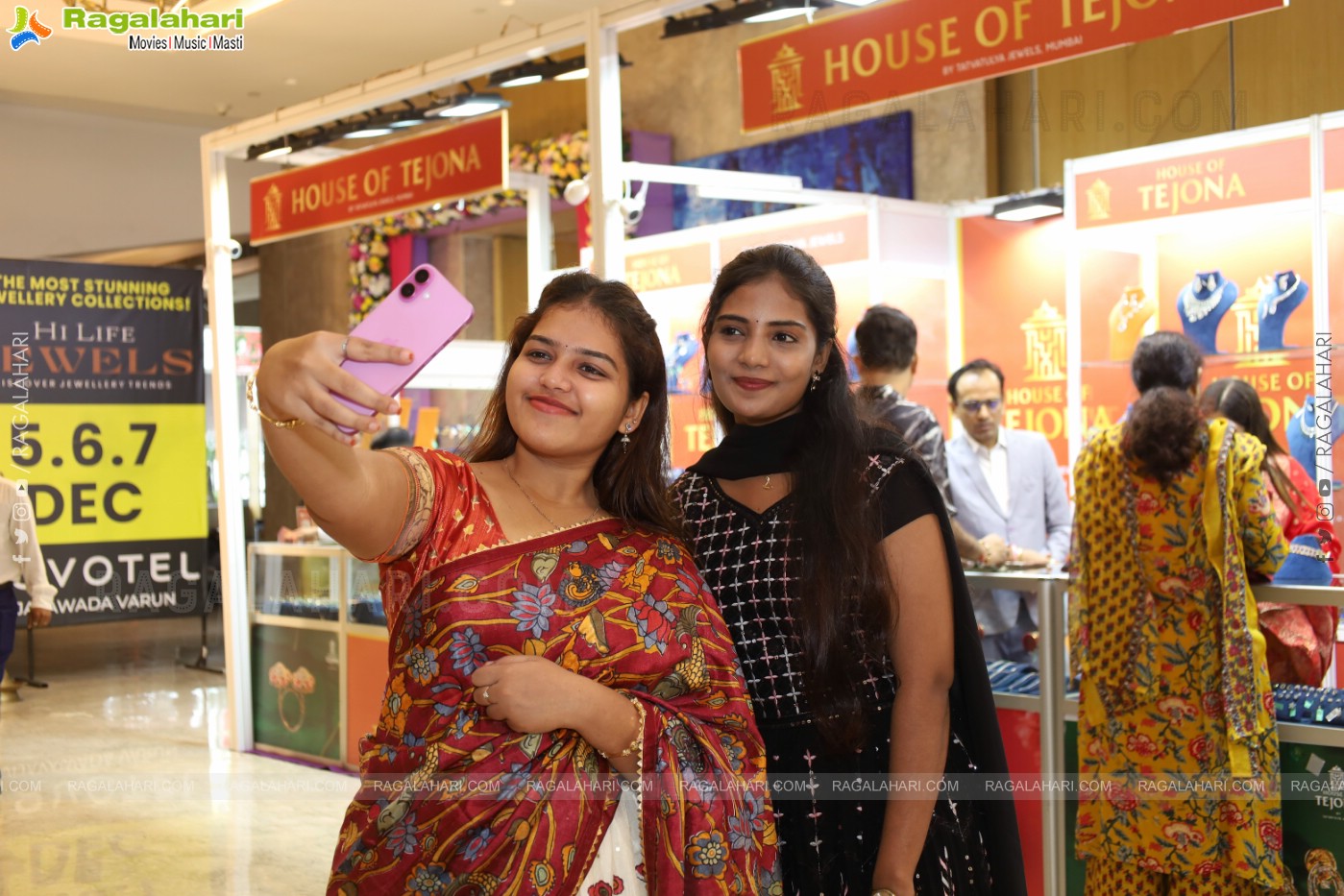Hi Life Jewels Grand Launch Event at Novotel, Vijayawada