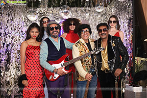 Lion Kiron Hosts a Grand Retro Edition-Themed K Party 