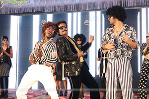 Lion Kiron Hosts a Grand Retro Edition-Themed K Party 