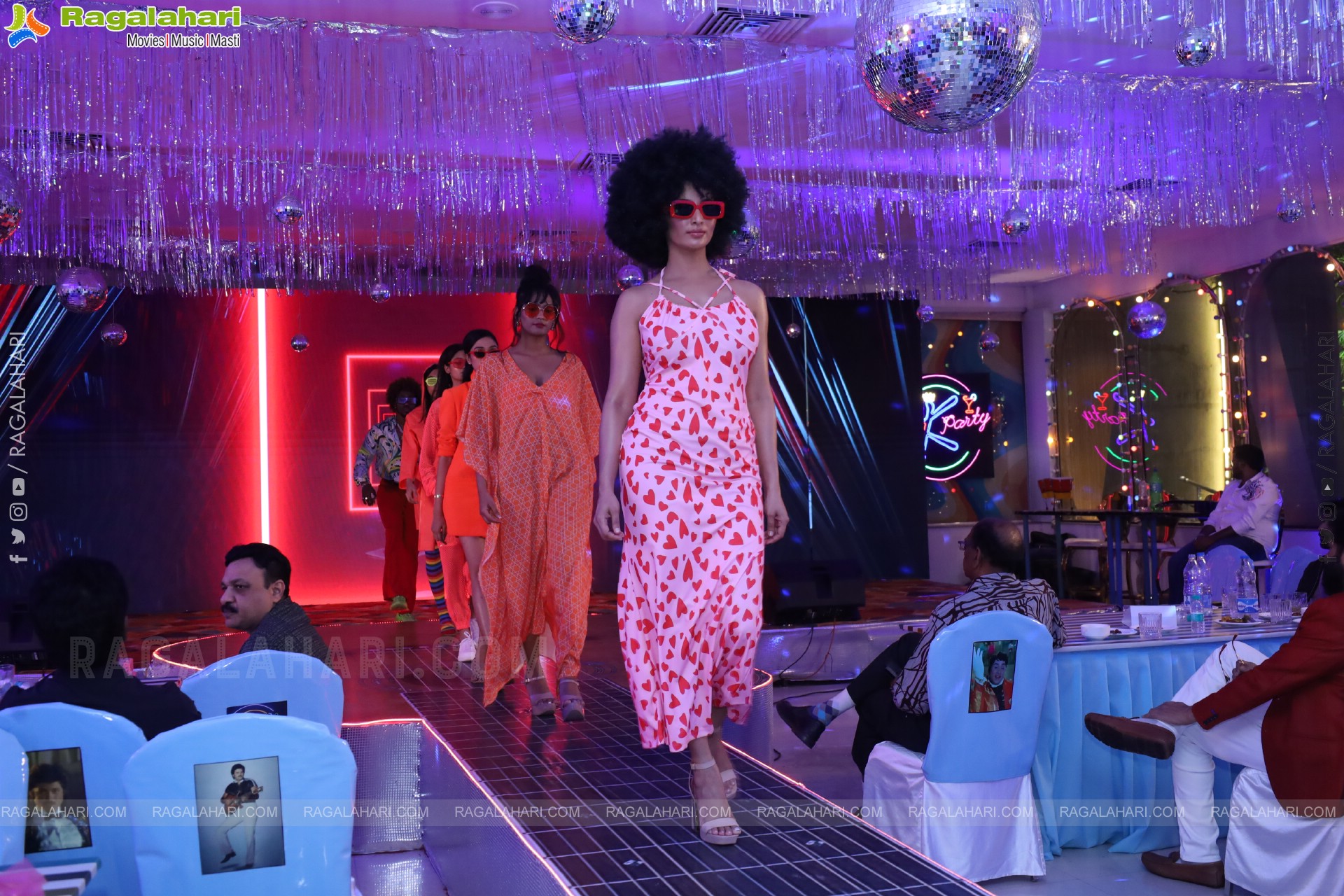 Lion Kiron Hosts a Grand Retro Edition-Themed K Party at Butta Convention