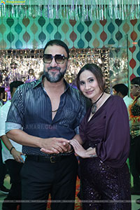 Lion Kiron Hosts a Grand Retro Edition-Themed K Party 