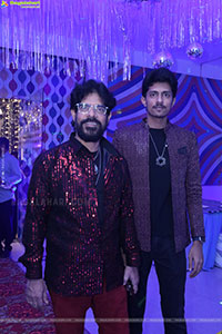 Lion Kiron Hosts a Grand Retro Edition-Themed K Party 