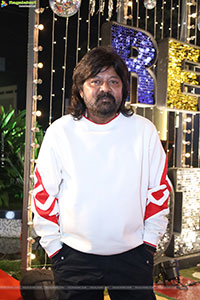 Lion Kiron Hosts a Grand Retro Edition-Themed K Party 