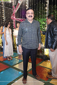 Lion Kiron Hosts a Grand Retro Edition-Themed K Party 