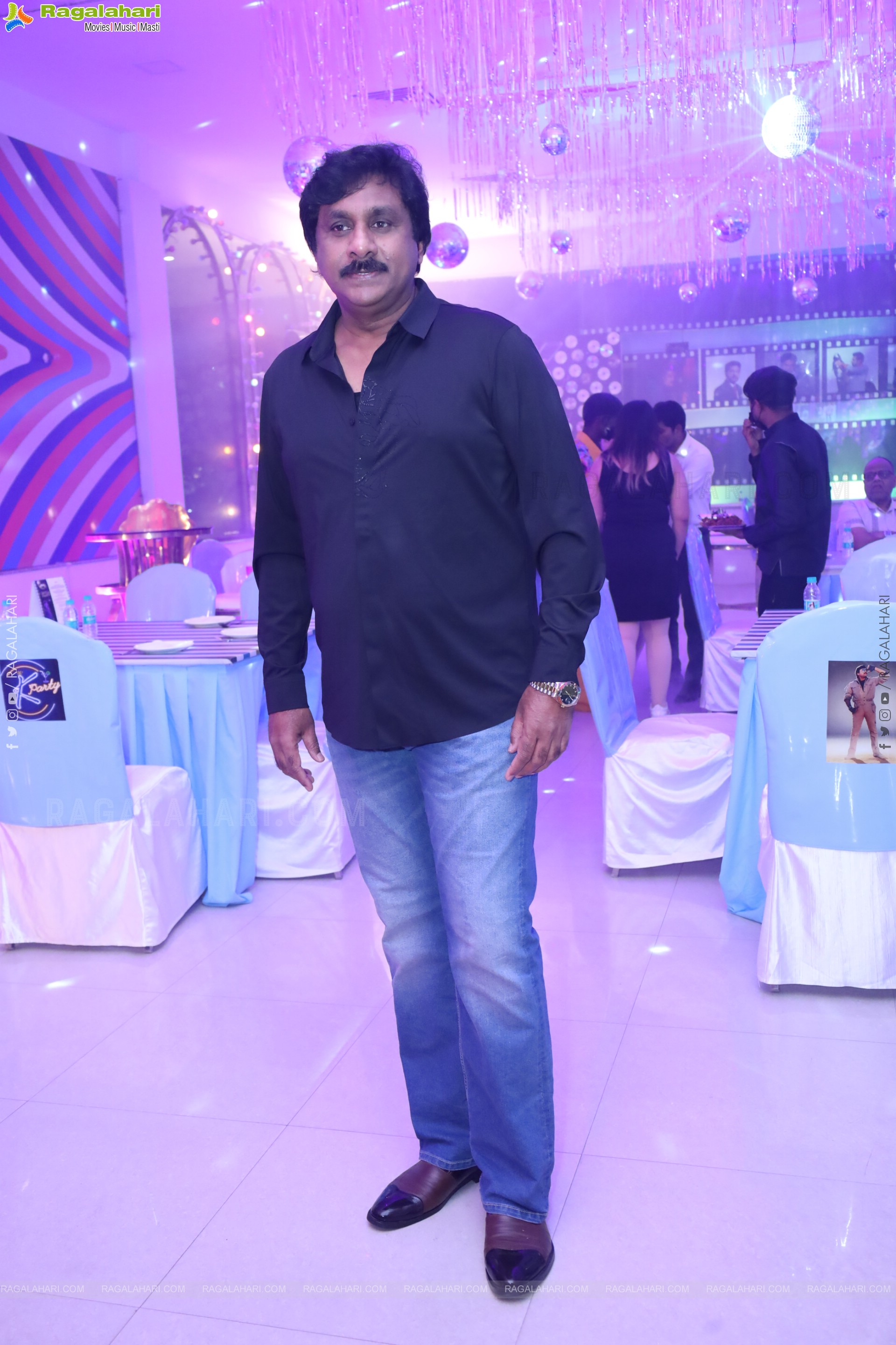 Lion Kiron Hosts a Grand Retro Edition-Themed K Party at Butta Convention