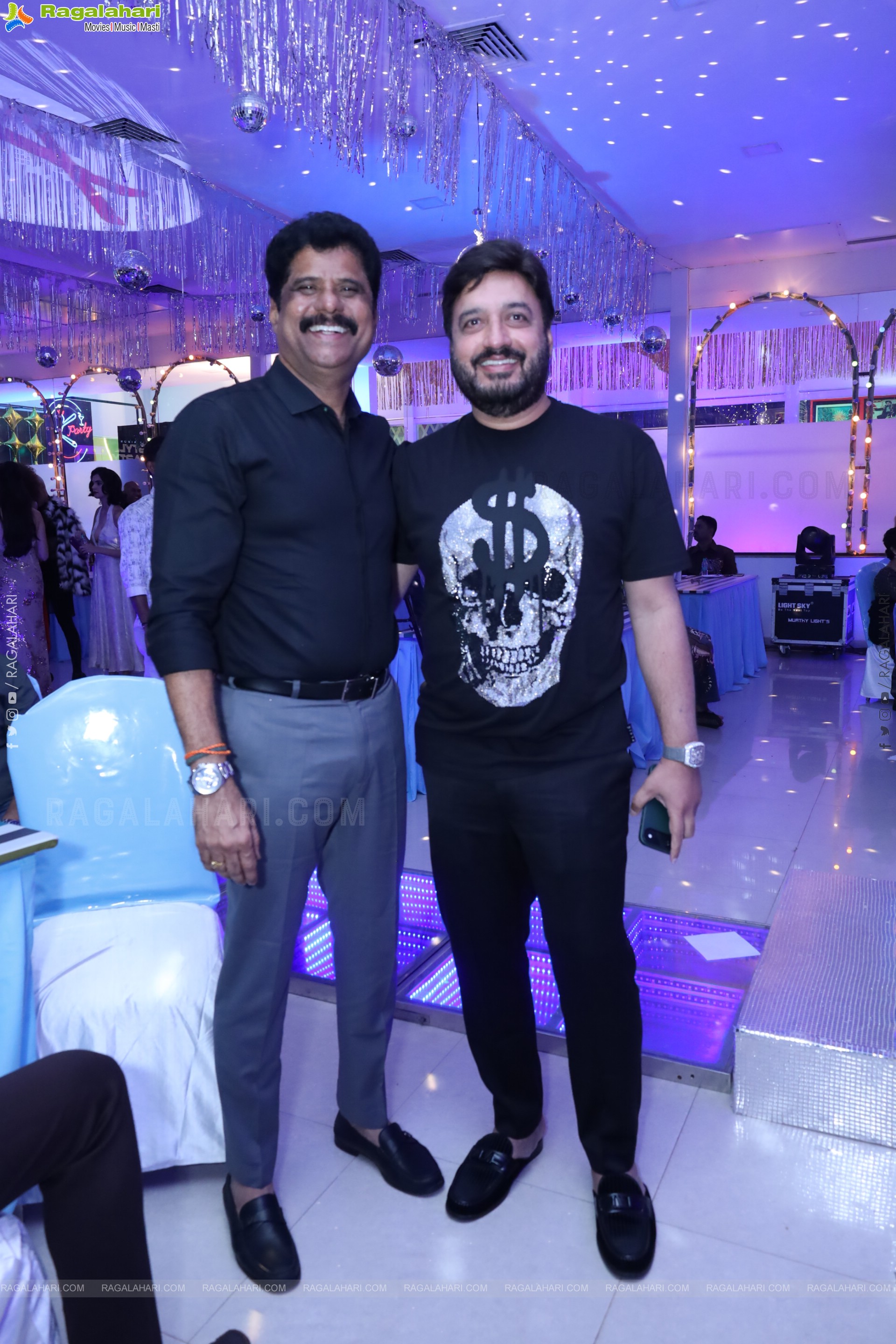 Lion Kiron Hosts a Grand Retro Edition-Themed K Party at Butta Convention