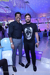 Lion Kiron Hosts a Grand Retro Edition-Themed K Party 