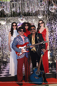 Lion Kiron Hosts a Grand Retro Edition-Themed K Party 