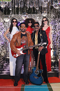 Lion Kiron Hosts a Grand Retro Edition-Themed K Party 