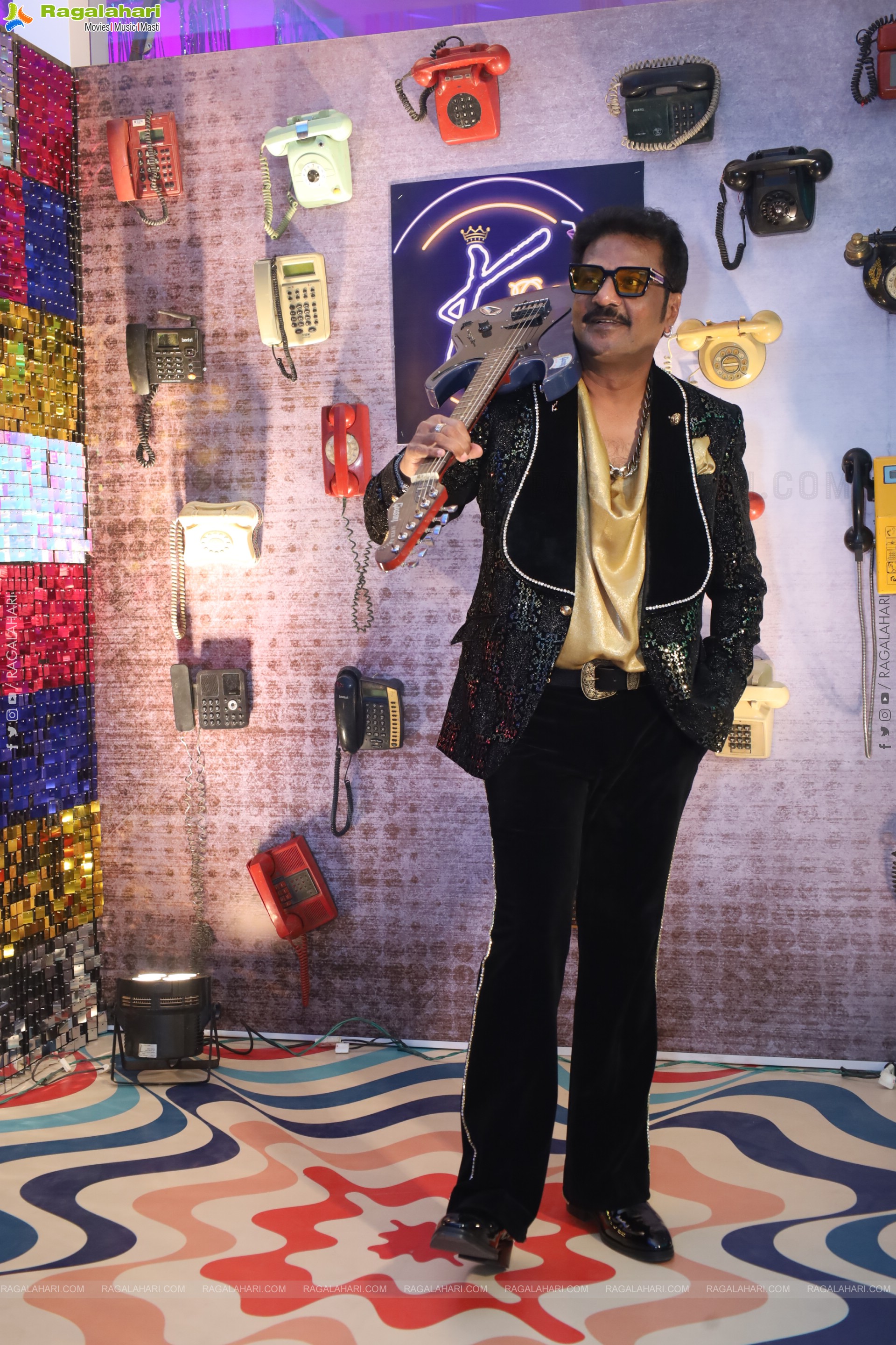 Lion Kiron Hosts a Grand Retro Edition-Themed K Party at Butta Convention