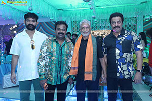 Lion Kiron Hosts a Grand Retro Edition-Themed K Party 