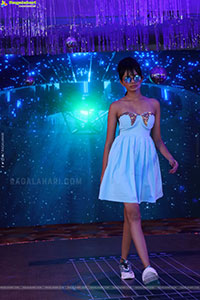 Lion Kiron Hosts a Grand Retro Edition-Themed K Party 