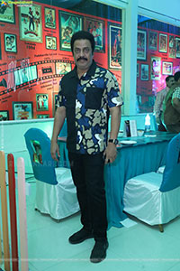 Lion Kiron Hosts a Grand Retro Edition-Themed K Party 