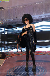 Lion Kiron Hosts a Grand Retro Edition-Themed K Party 