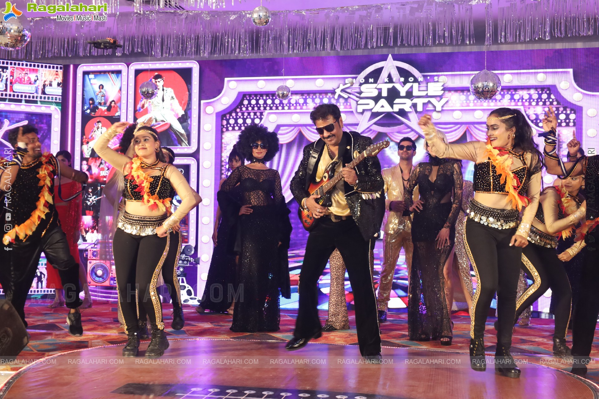 Lion Kiron Hosts a Grand Retro Edition-Themed K Party at Butta Convention