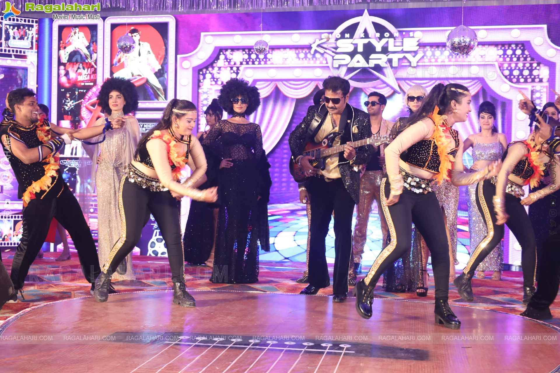 Lion Kiron Hosts a Grand Retro Edition-Themed K Party at Butta Convention